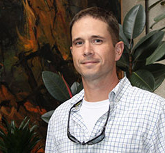 Dr Puckett super colony nest expert